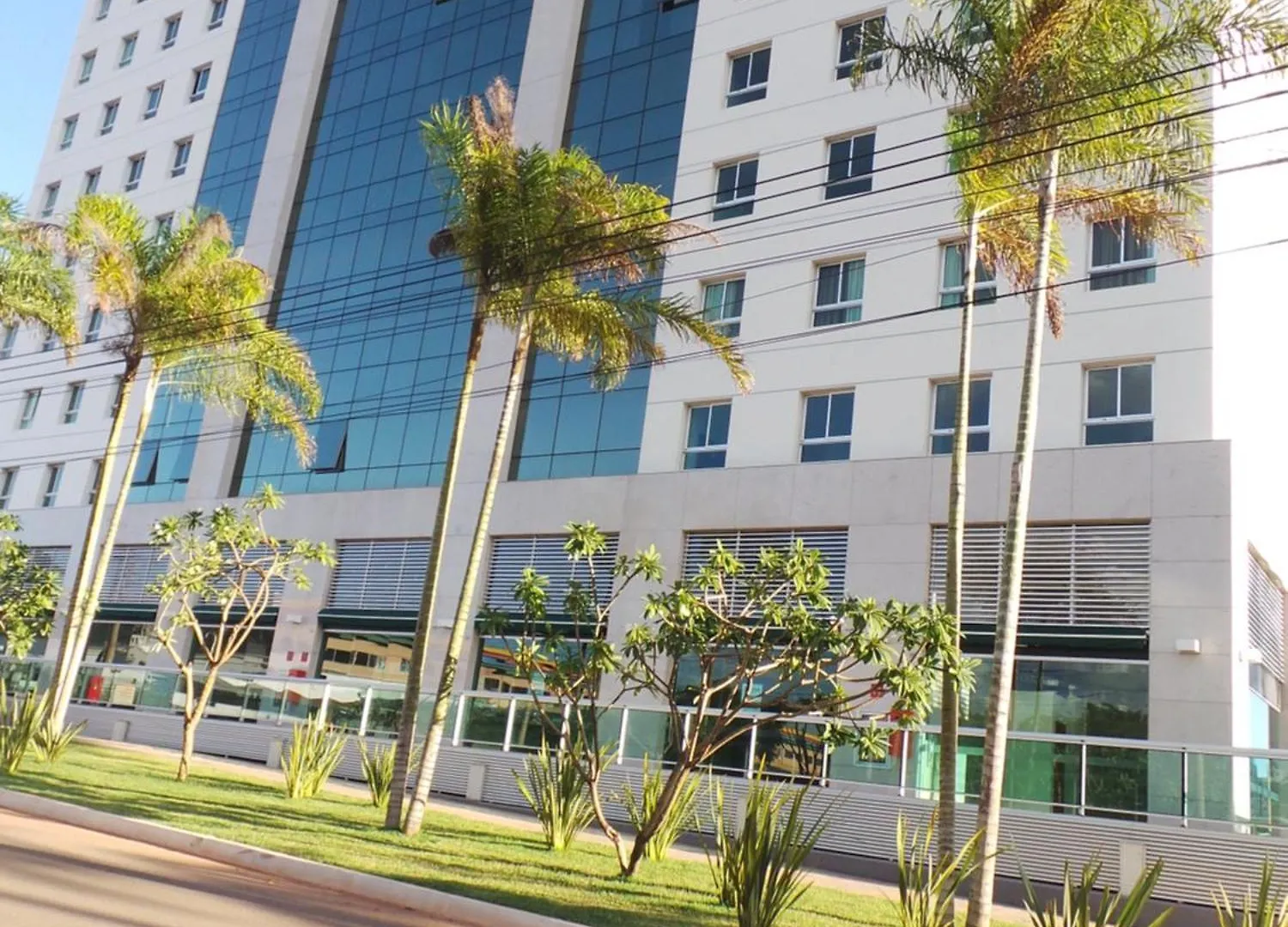Flat Particular Jade Brasilia 1004 E 1006 Com Garagem Appartement